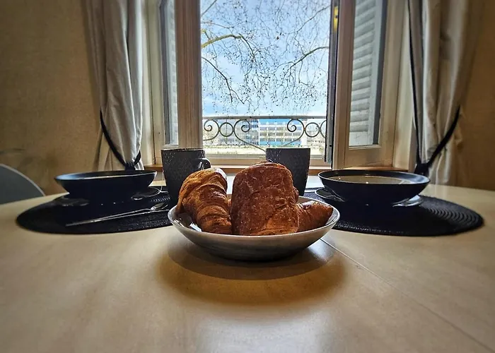 Quai 75 - 5 étoiles - Vue Vienne