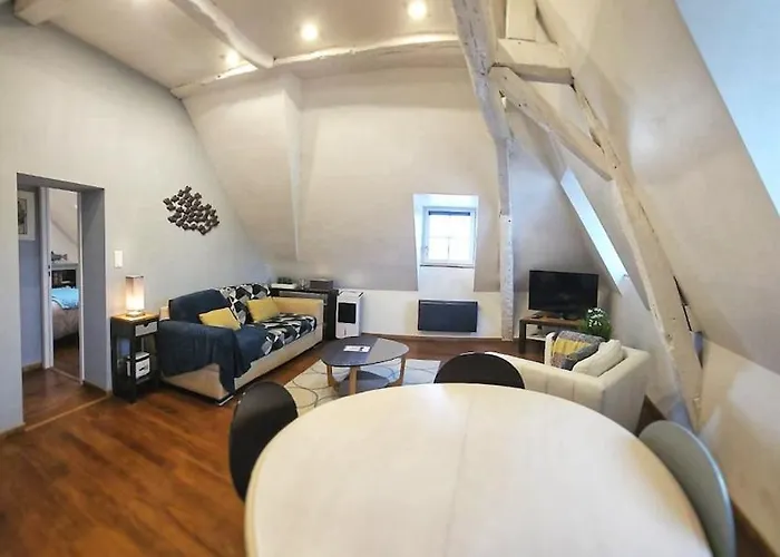 Appartement Quai 75 - 5 étoiles - Vue Vienne Châtellerault